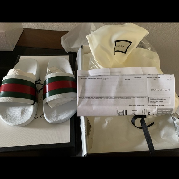 COPY - Gucci slides authentic men’s 5 women’s 7 wide! - Picture 4 of 4